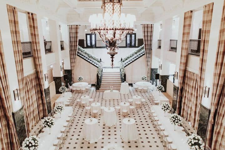 Banquet hall